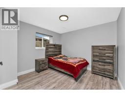 137 Gary Avenue, Lasalle, ON N9J1V3 Photo 38