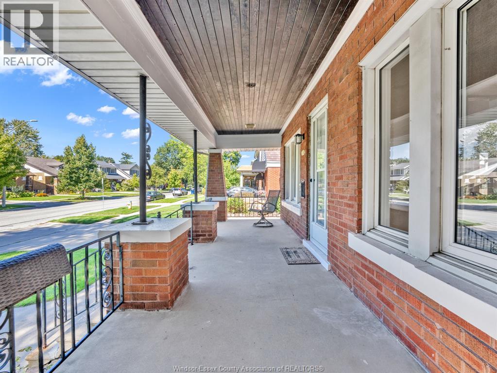 2352 LINCOLN ROAD, Windsor — photo 8