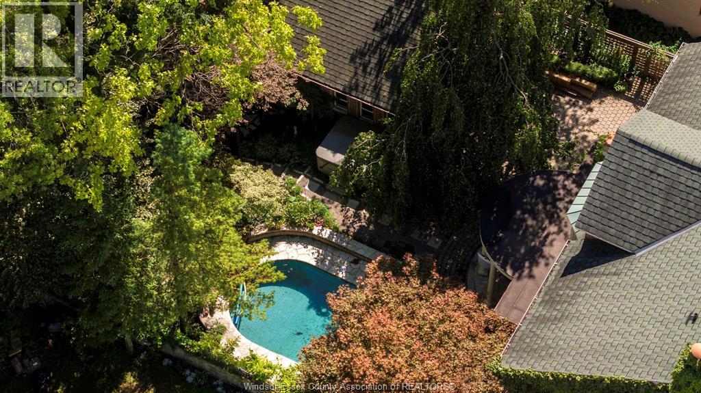 6640 ST MICHAEL'S DRIVE - 42