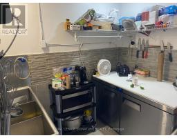 #112 - 10 Mallard Road, Toronto, ON M3B0A7 Photo 7