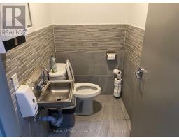 #112 - 10 Mallard Road, Toronto, ON M3B0A7 Photo 6