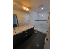 402 16398 Avenue 64 Avenue, Surrey, BC V4W1H5 Photo 10