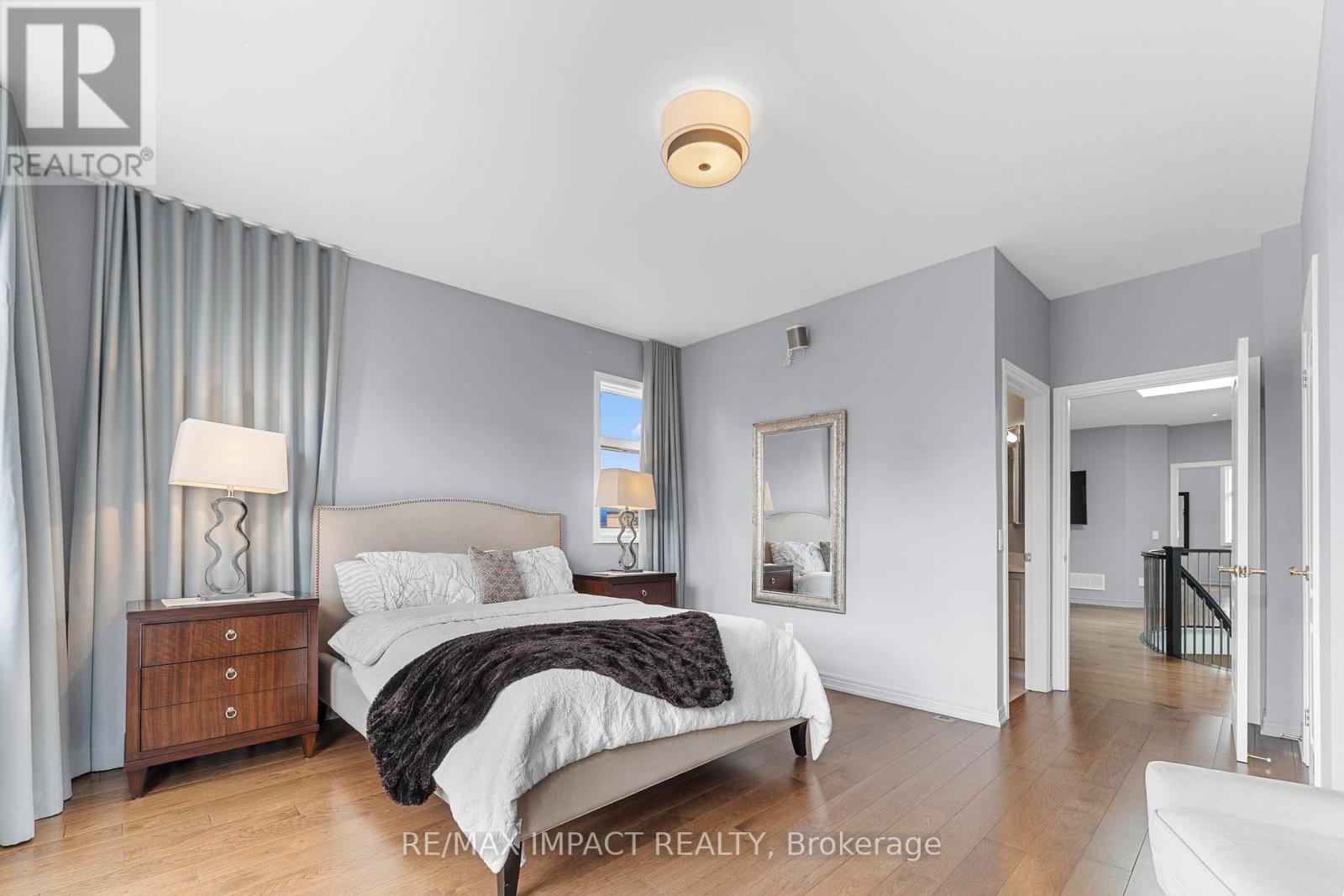 #13 260 RUSSELL HILL ROAD - 31