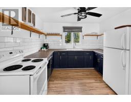 233 Johnson Bay Lane, Frontenac Islands, ON K7G2G9 Photo 20