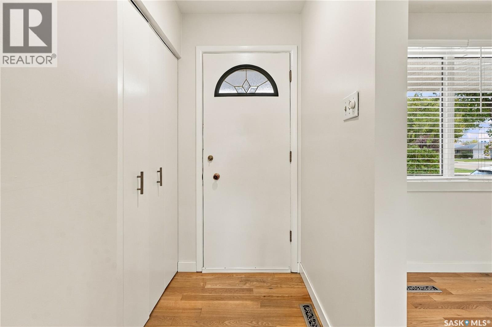 67 Laird CRESCENT - 3