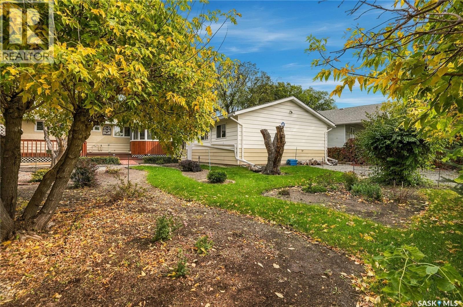 67 Laird CRESCENT - 45