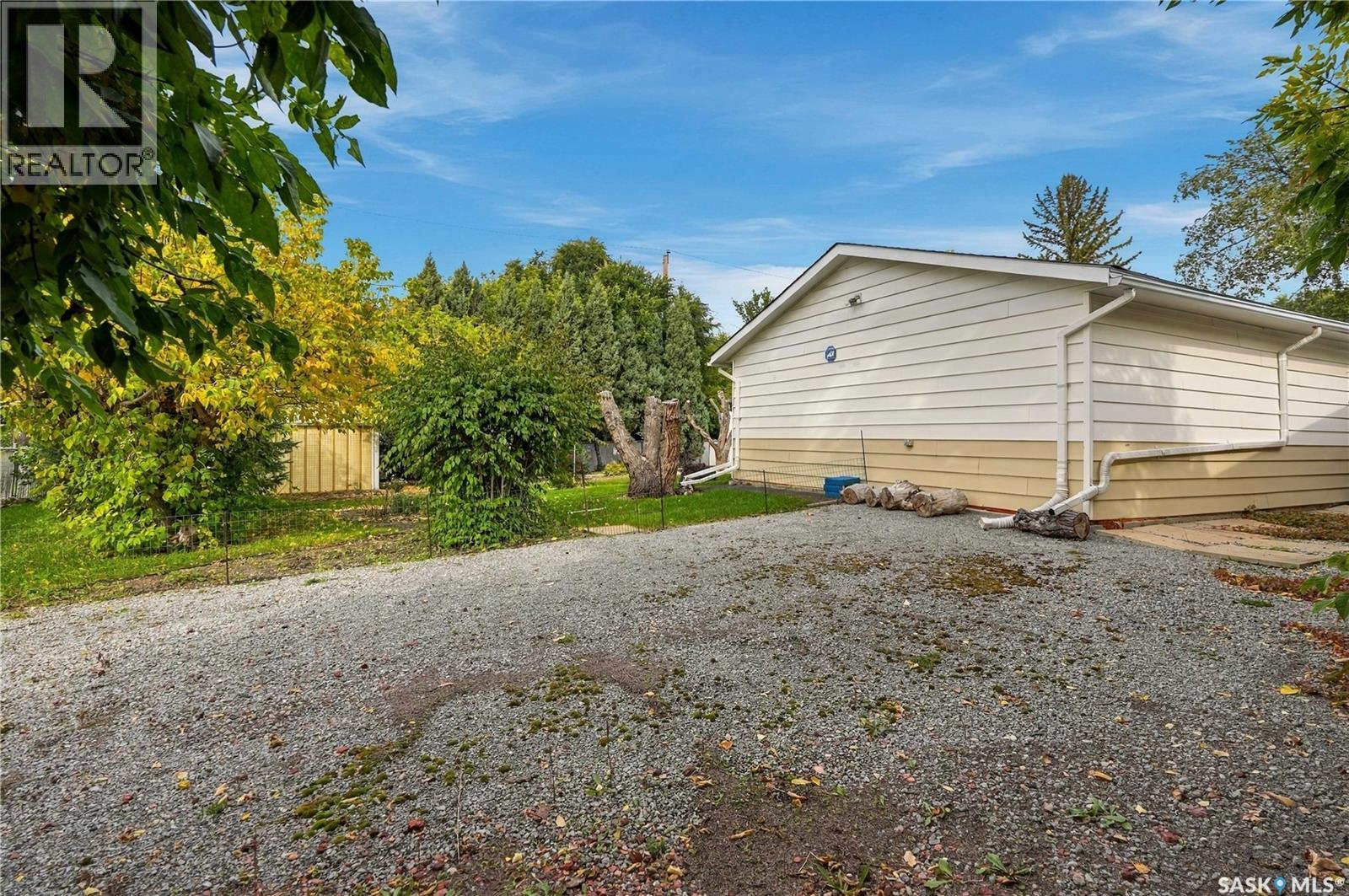 67 Laird CRESCENT - 47