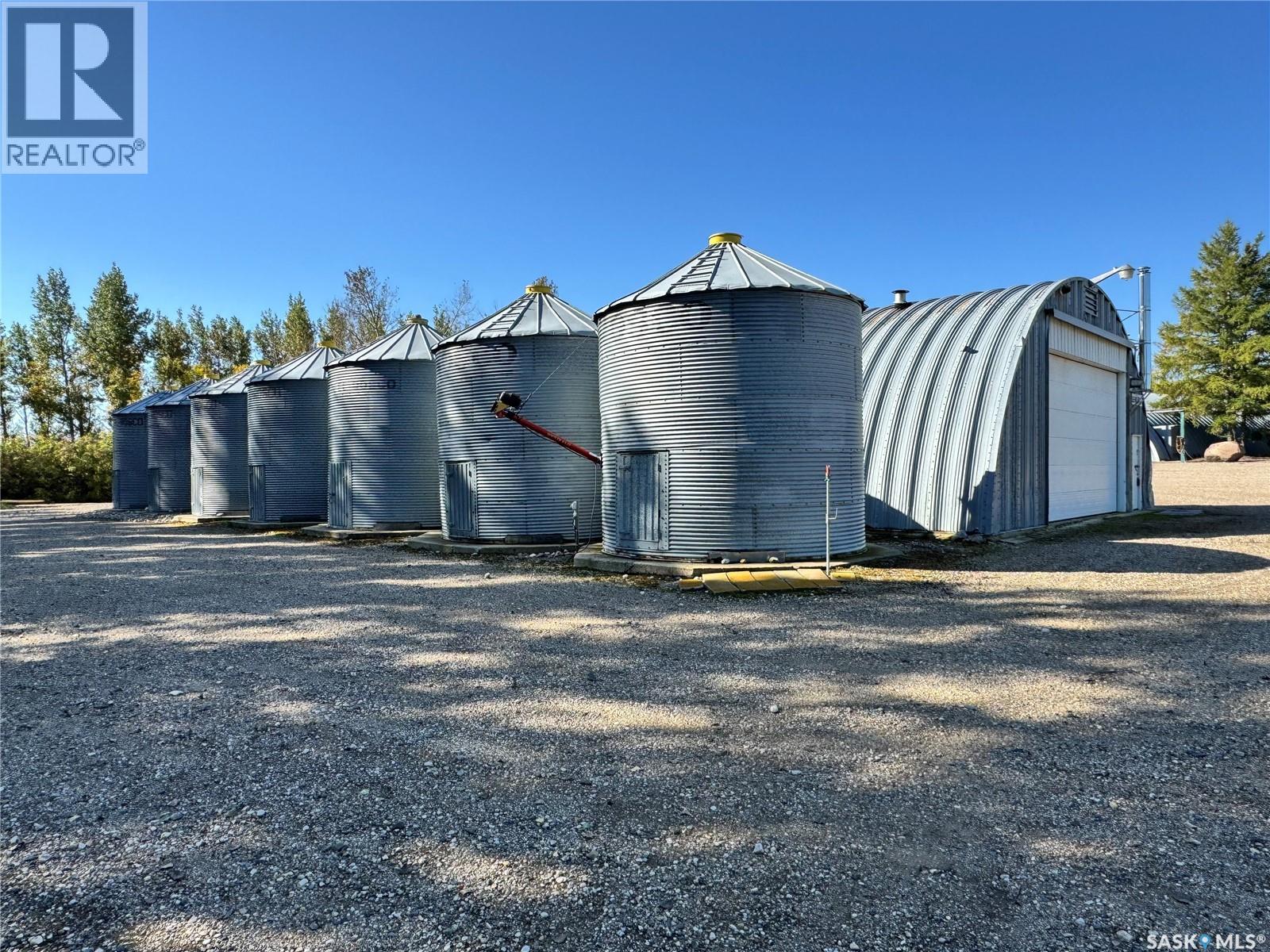 2 Quarters & Beautiful Yard Site Near Wapella, Martin Rm No. 122 — photo 33