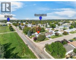 Family room - 220 Millburn Street, Melfort, SK S0E1A0 Photo 9