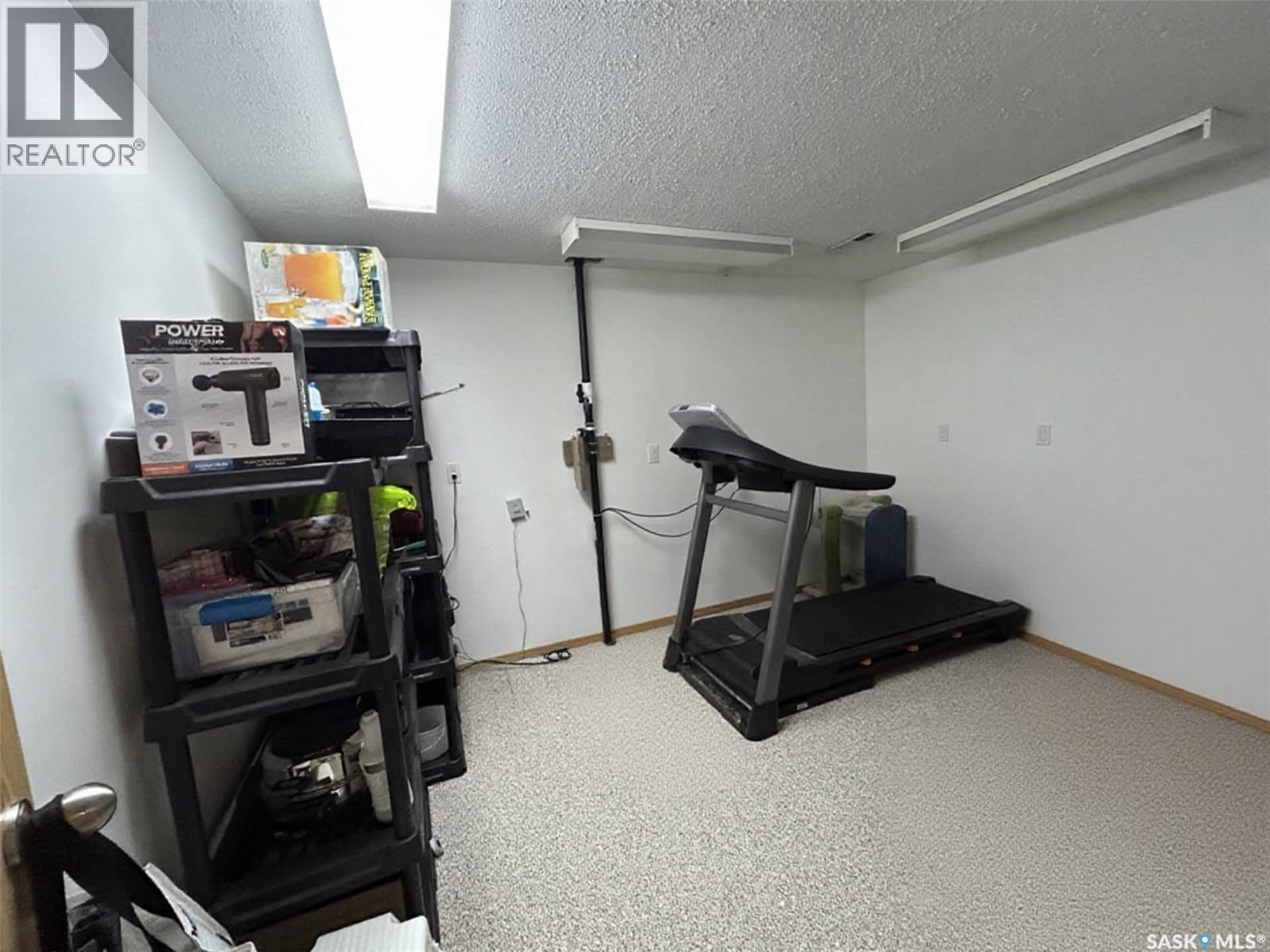 206 2nd STREET W, Carrot River — photo 32