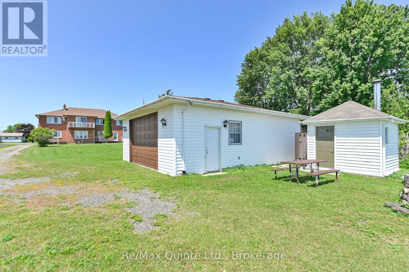 132 HISCOCK SHORES ROAD - Image 32