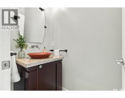 Storage - 122 201 Cartwright Terrace, Saskatoon, SK S7T0A4 Photo 10
