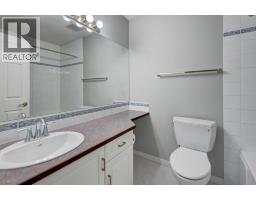 128 22 Avenue NW - photo 21
