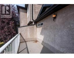128 22 Avenue NW - photo 27