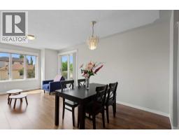 128 22 Avenue NW - photo 10