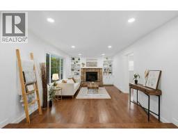 128 Sunvista Close Se, Calgary, AB T2X2S2 Photo 17