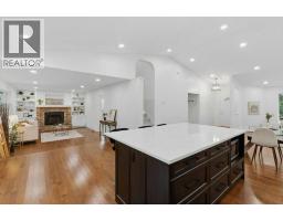 128 Sunvista Close Se, Calgary, AB T2X2S2 Photo 16