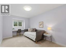 128 Sunvista Close Se, Calgary, AB T2X2S2 Photo 36