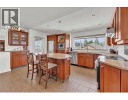 Kitchen - 695 Pineview Road Unit# 131, Penticton, BC V2A7S8 Photo 14