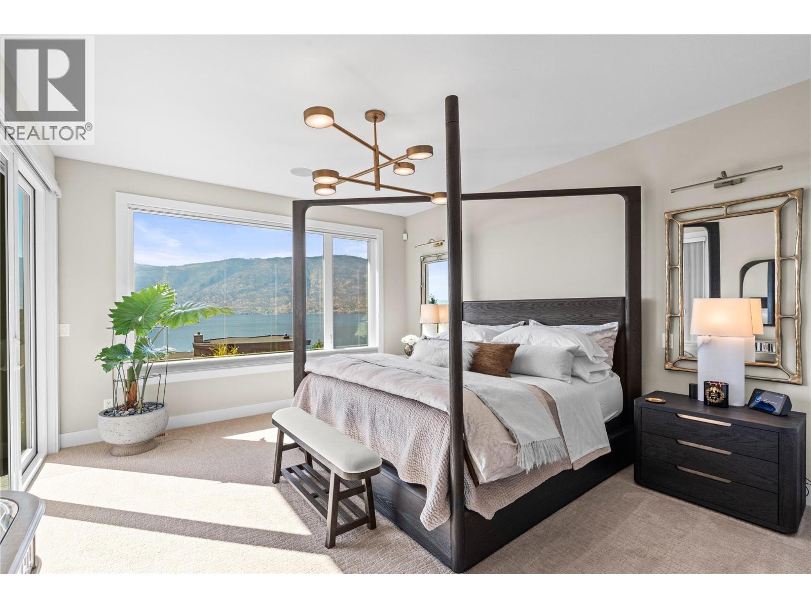 1666 Lakestone Drive - Image 33