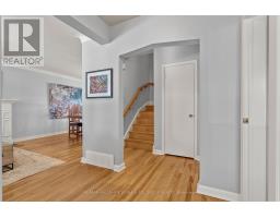 2129 Belair Drive, Ottawa, ON K2C0X2 Photo 6