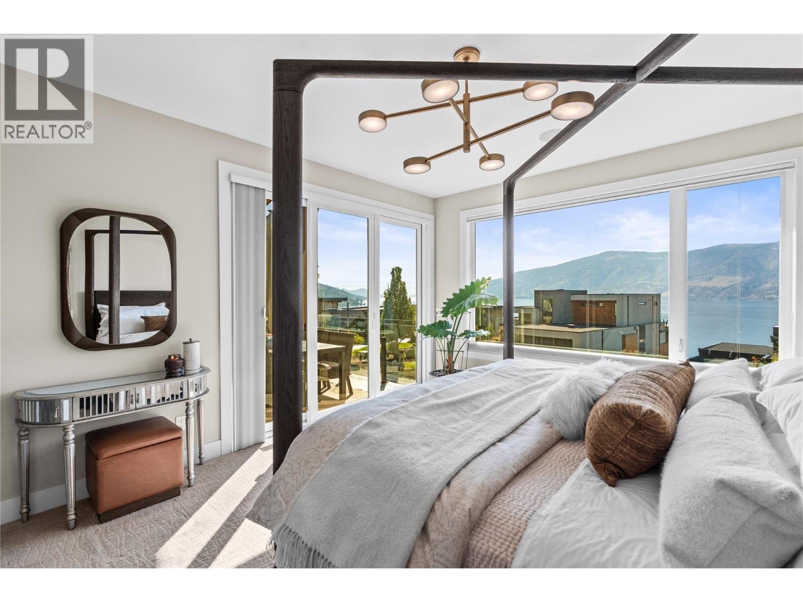 1666 Lakestone Drive - Image 34