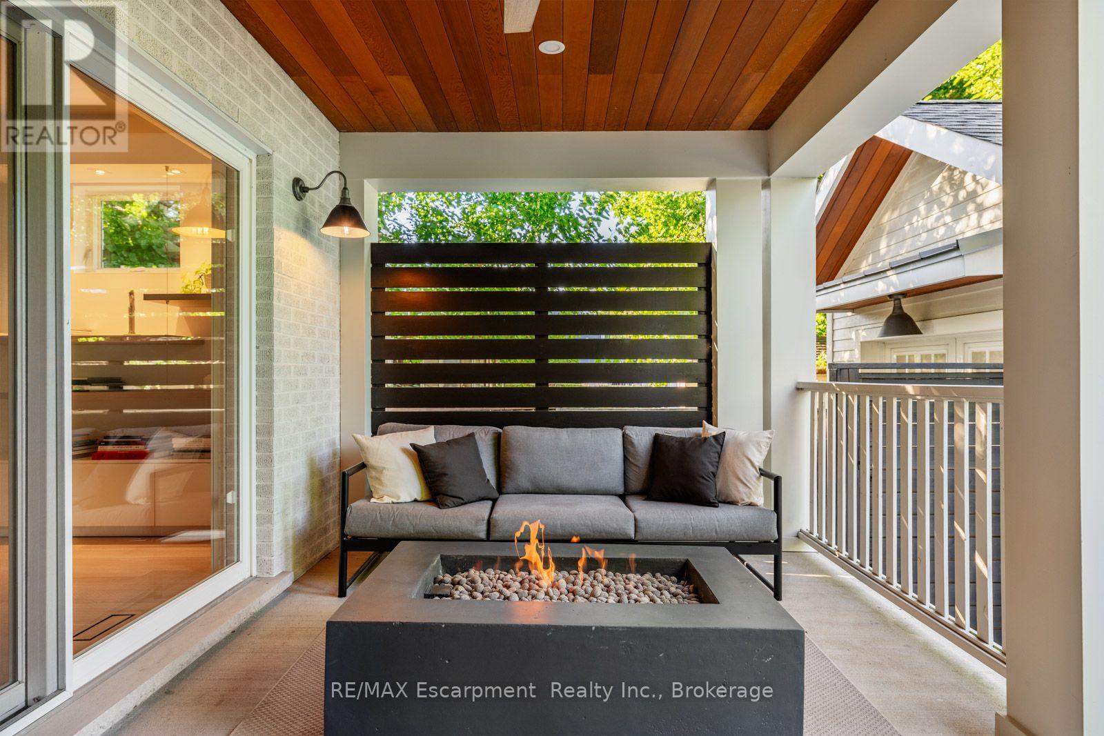 505 BURLINGTON AVENUE - Image 48