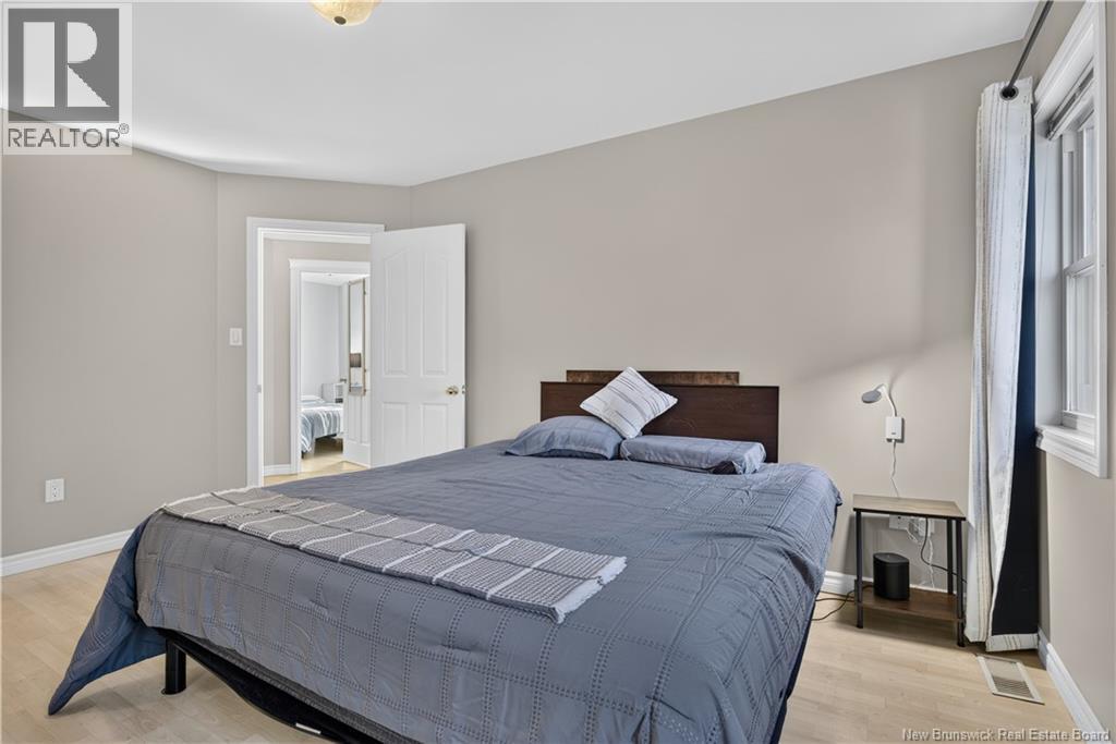 109 Kingston Avenue - 23
