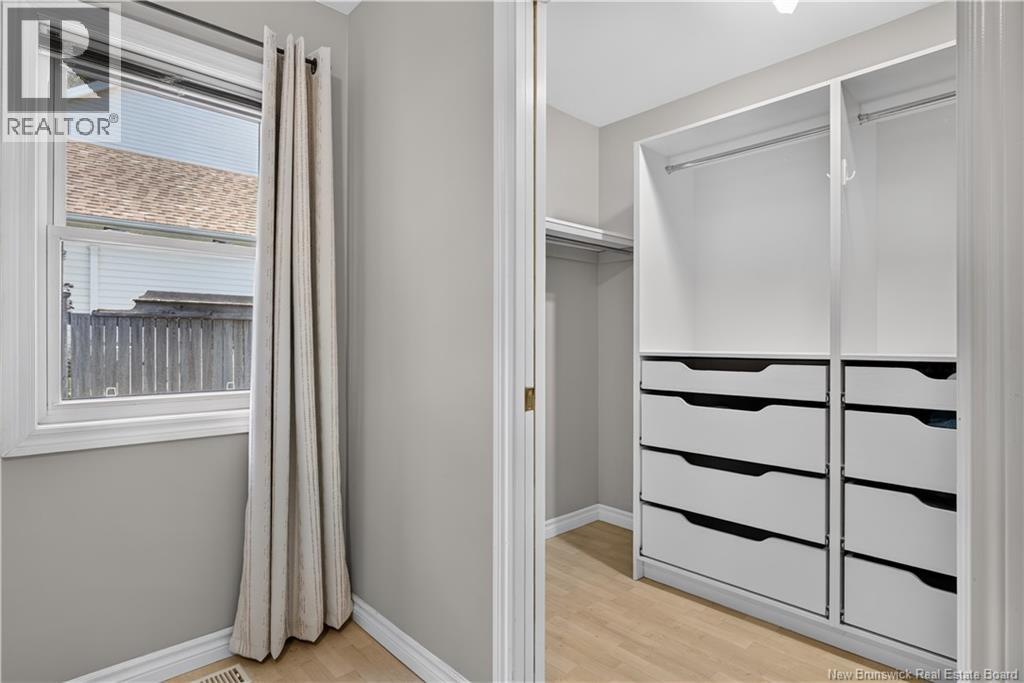 109 Kingston Avenue - Image 24