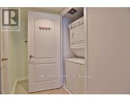 802 - 18 Stafford Street, Toronto, ON M5V3W4 Photo 9