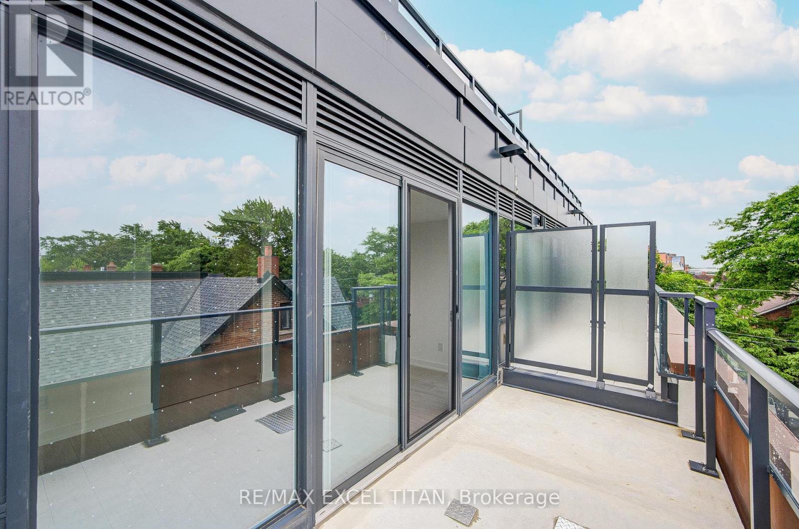 #416 5 LAKEVIEW AVENUE - 21