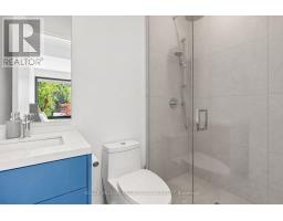 27 Berkinshaw Crescent, Toronto, ON M3B2T1 Photo 33
