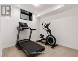 27 Berkinshaw Crescent, Toronto, ON M3B2T1 Photo 39
