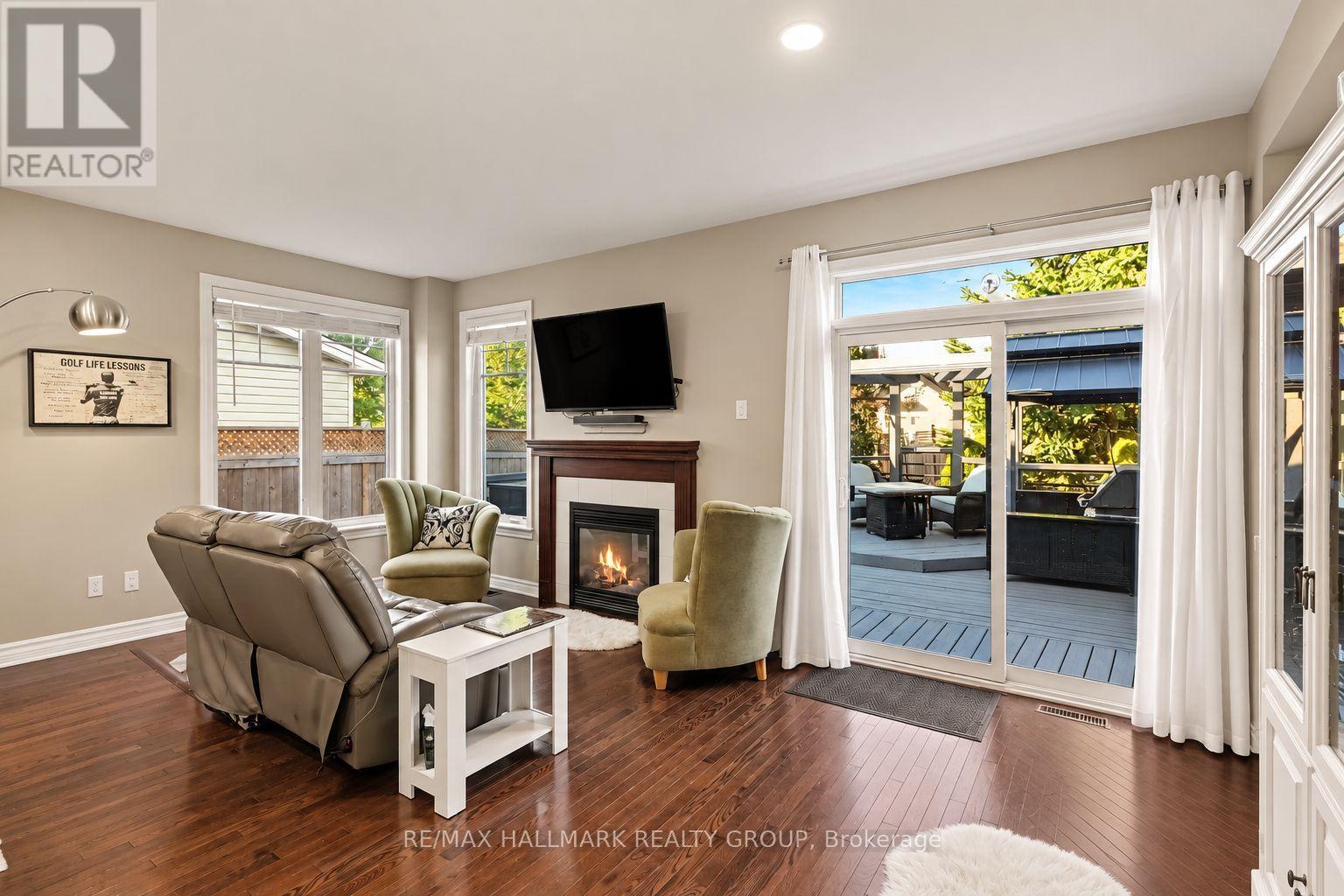 768 WHITE ALDER AVENUE - Image 9