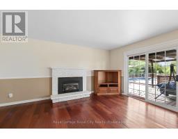 Living room - 5700 Highway 6, Guelph/eramosa, ON N1H6J7 Photo 7