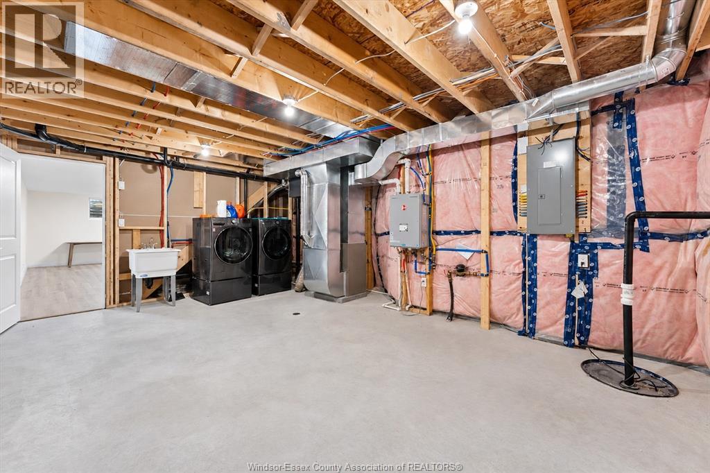 2 DELFT COURT - Image 23
