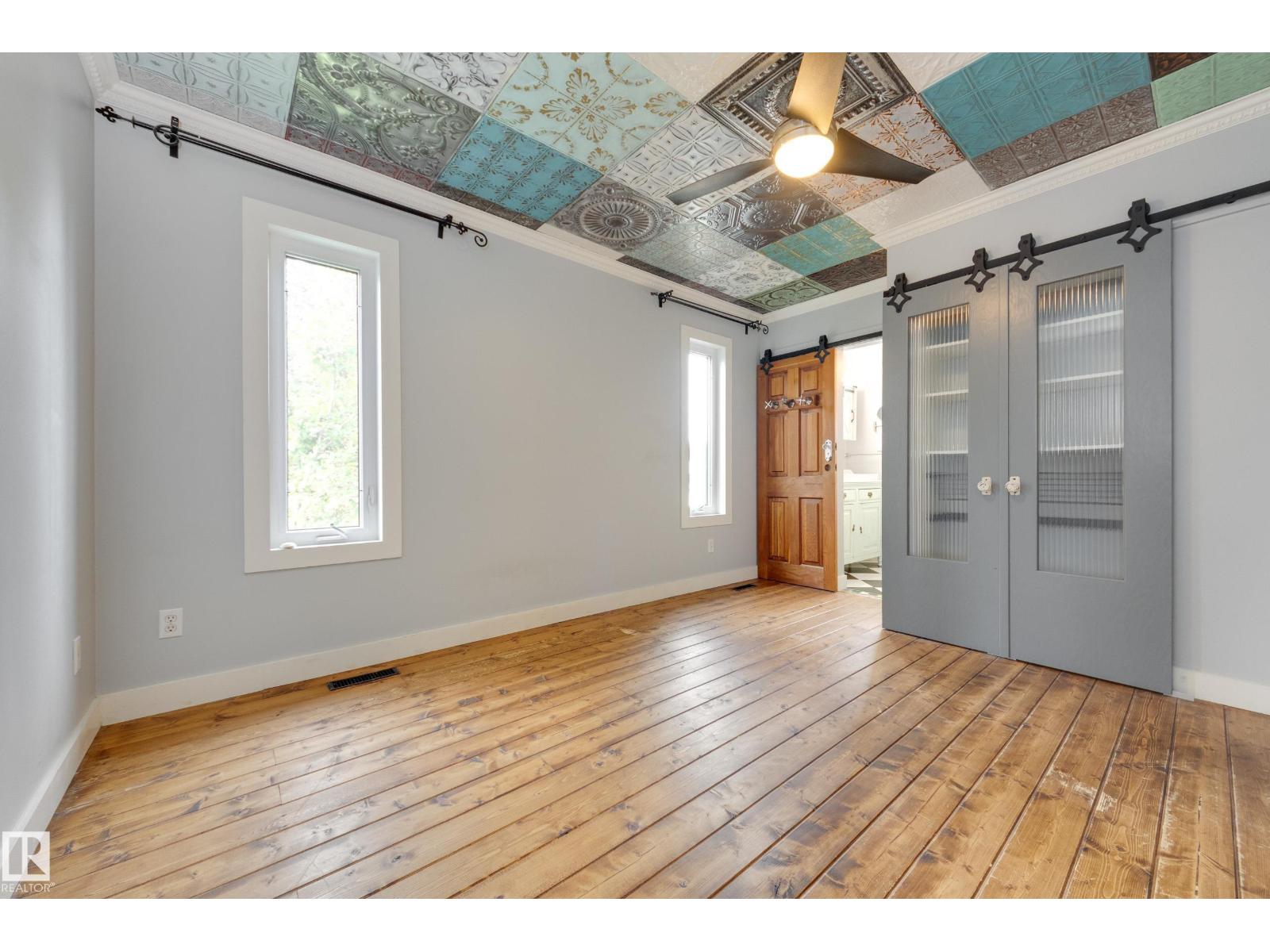 4810 42 ST - Image 21