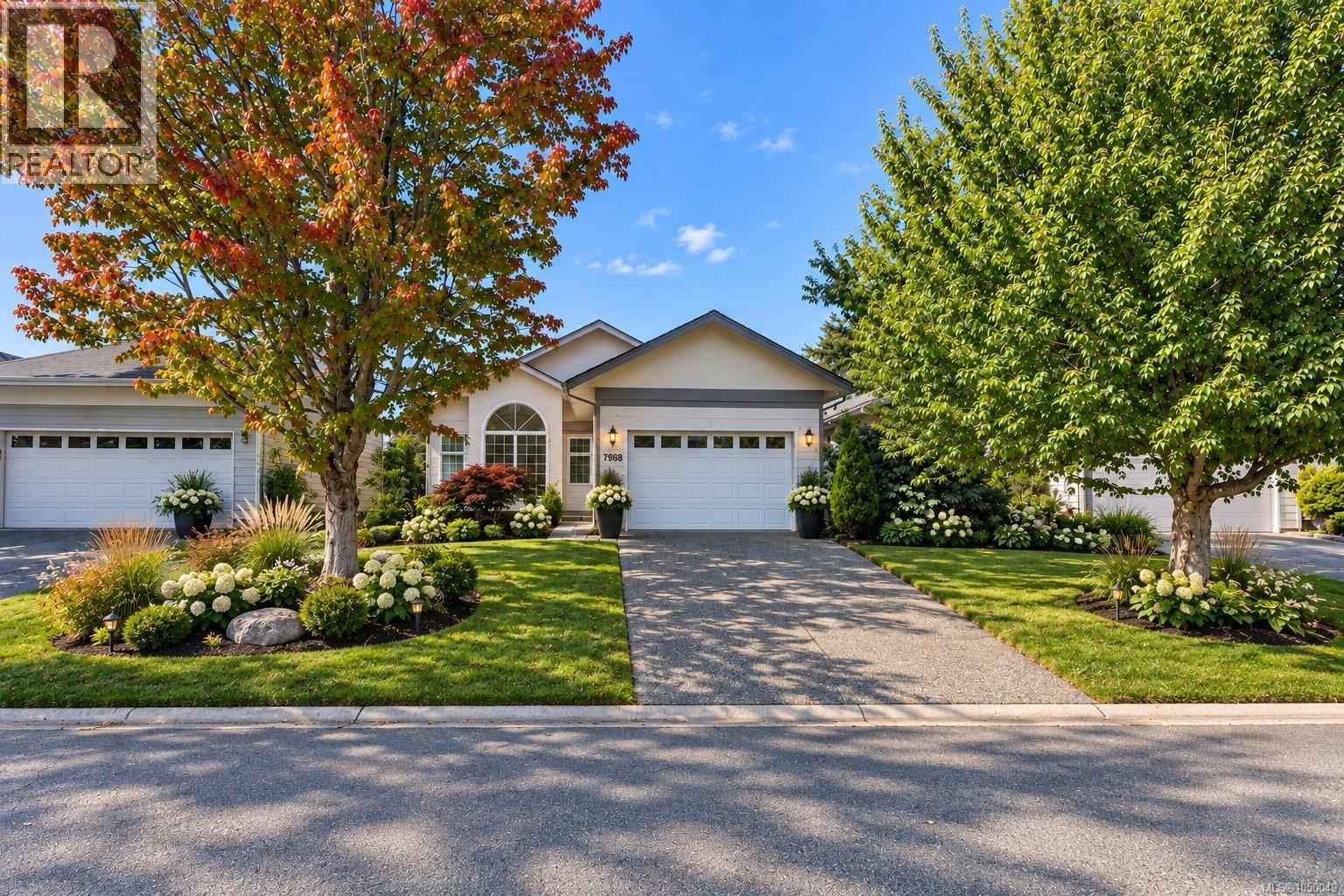 7968 Polo Park Cres - 3