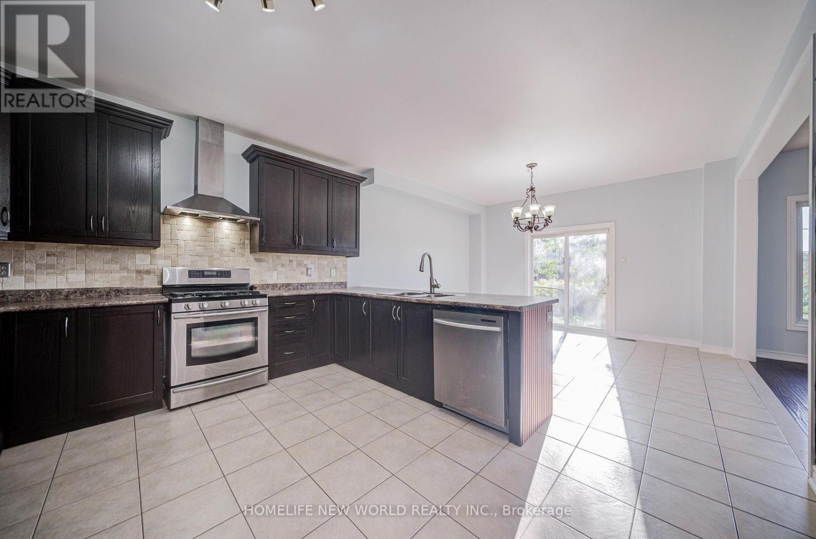 146 ART WEST AVENUE - 21