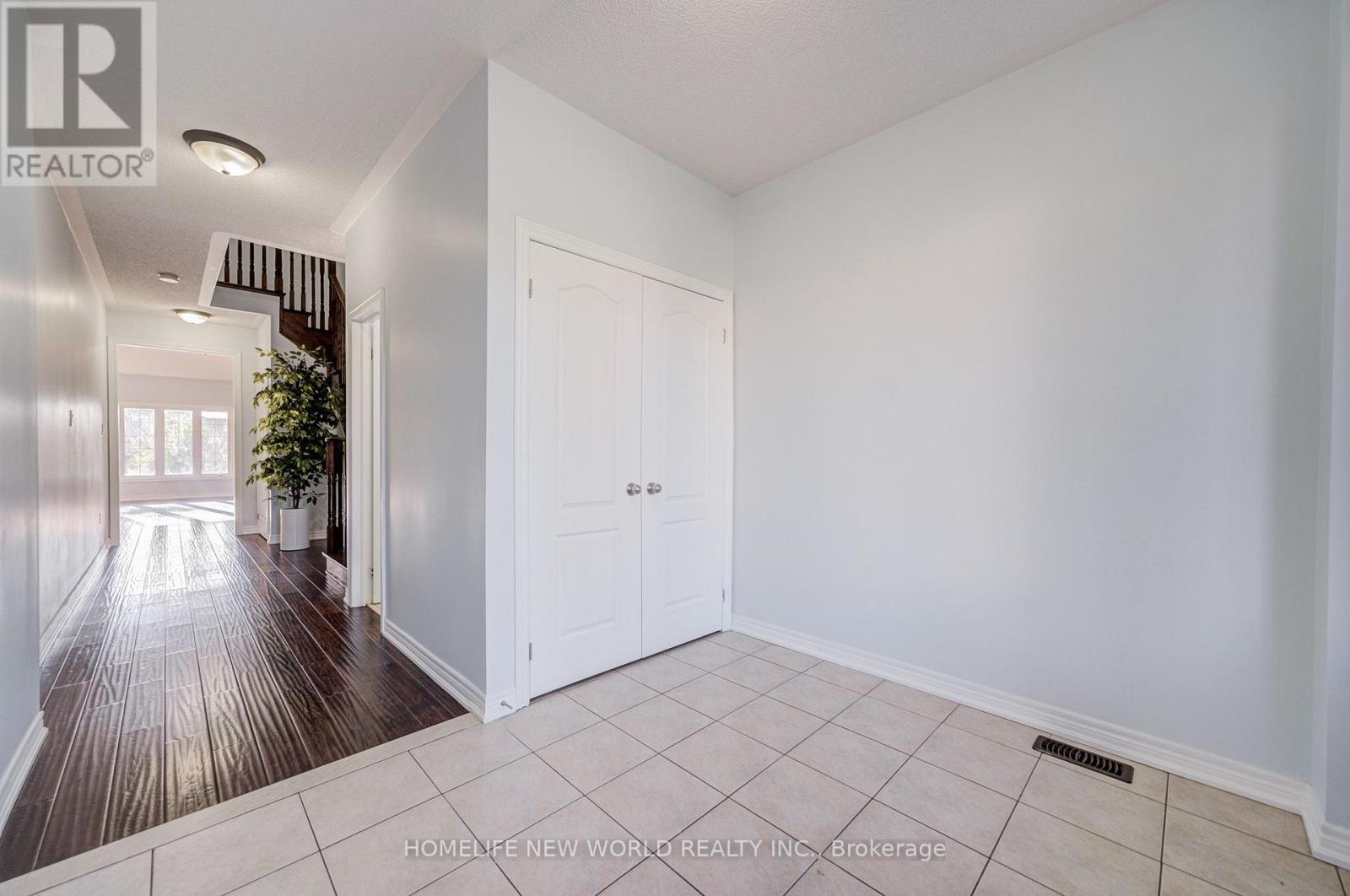 146 ART WEST AVENUE - 6