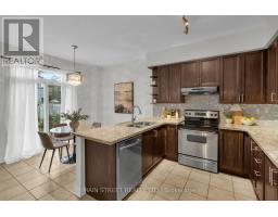 27 Blackbird Crescent, Richmond Hill, ON L4E4B2 Photo 14
