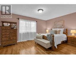 27 Blackbird Crescent, Richmond Hill, ON L4E4B2 Photo 16