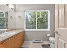 20 2678 King George Boulevard, Surrey, BC V4P1H6 Photo 20