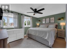 Bedroom 3 - 195 Dunsmore Lane, Barrie, ON L4M6Z8 Photo 7