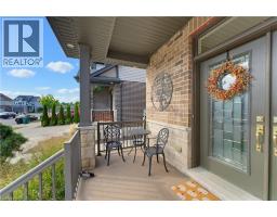 4pc Bathroom - 51 Netherwood Road, Kitchener, ON N2P0B7 Photo 6