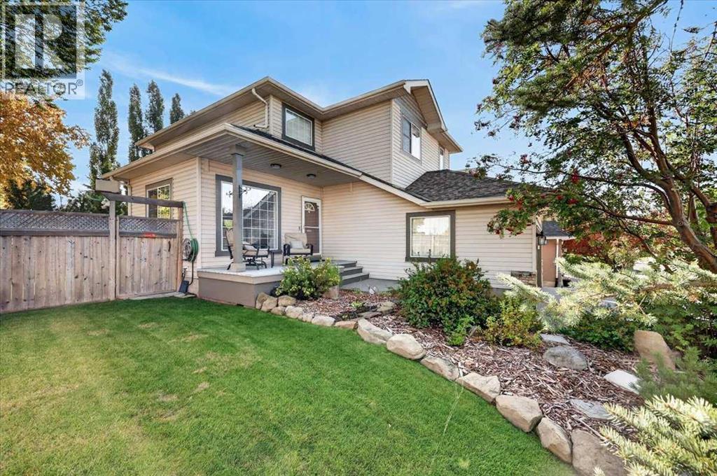 177 Douglasview Rise SE - 2