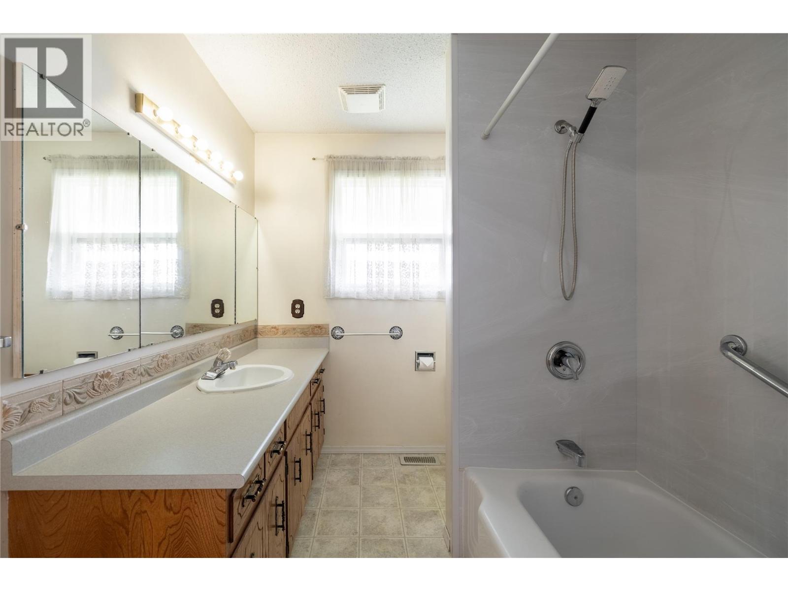 6689 Apollo Road, Vernon