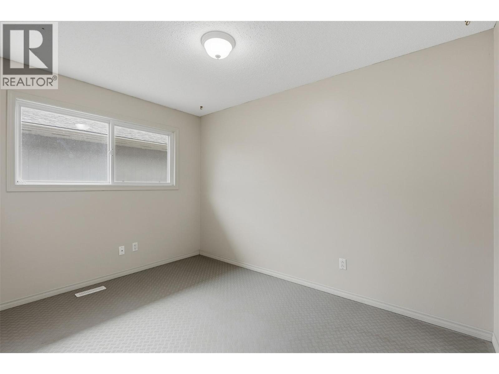 4568 CAMMERAY Drive - Image 23