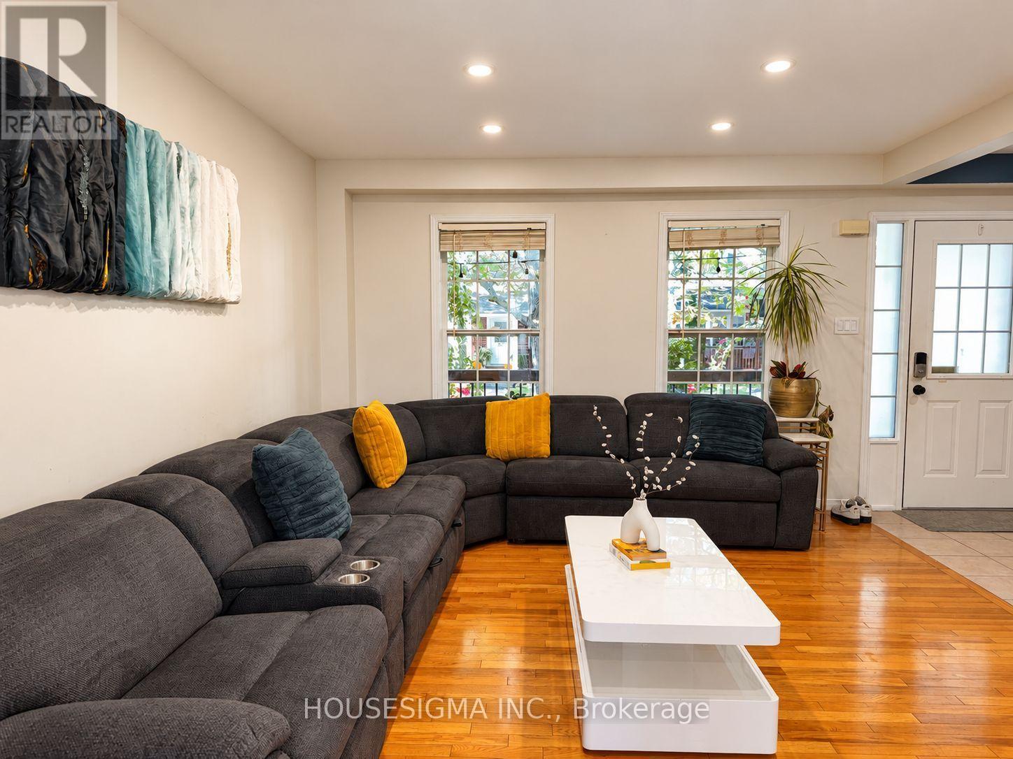 308 FERN STREET - 7