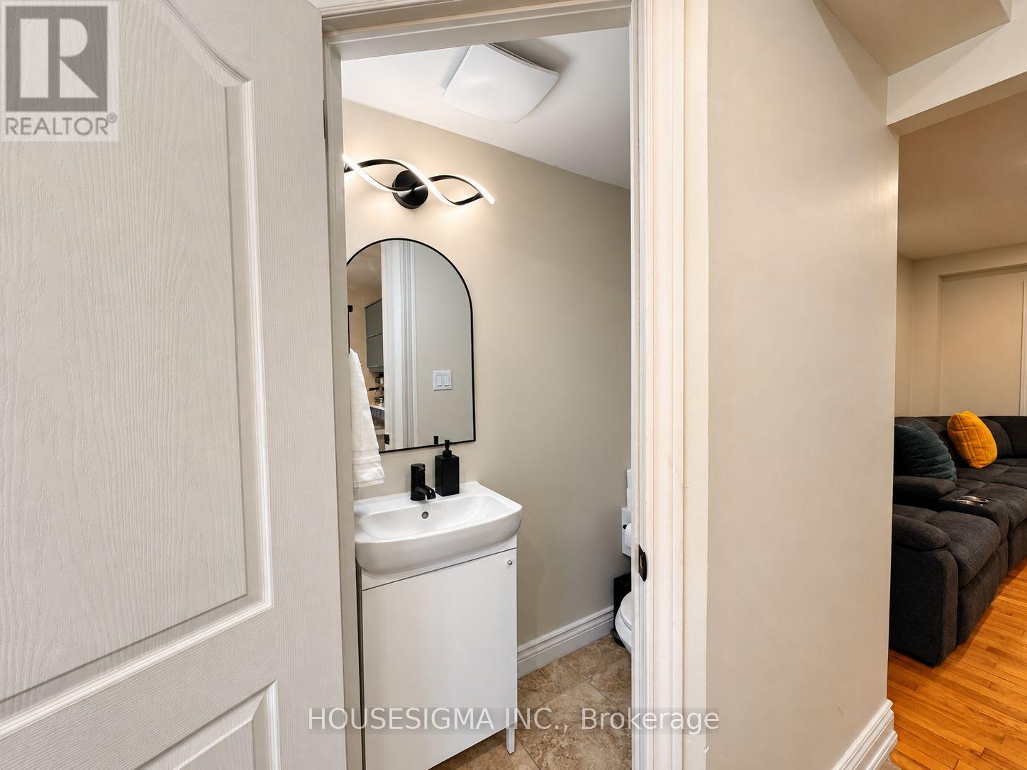 308 FERN STREET - 9